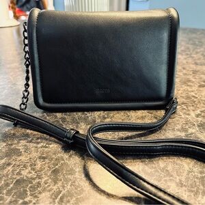 Roots Black Leather Crossbody Bag